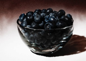 Bowl of blueberries